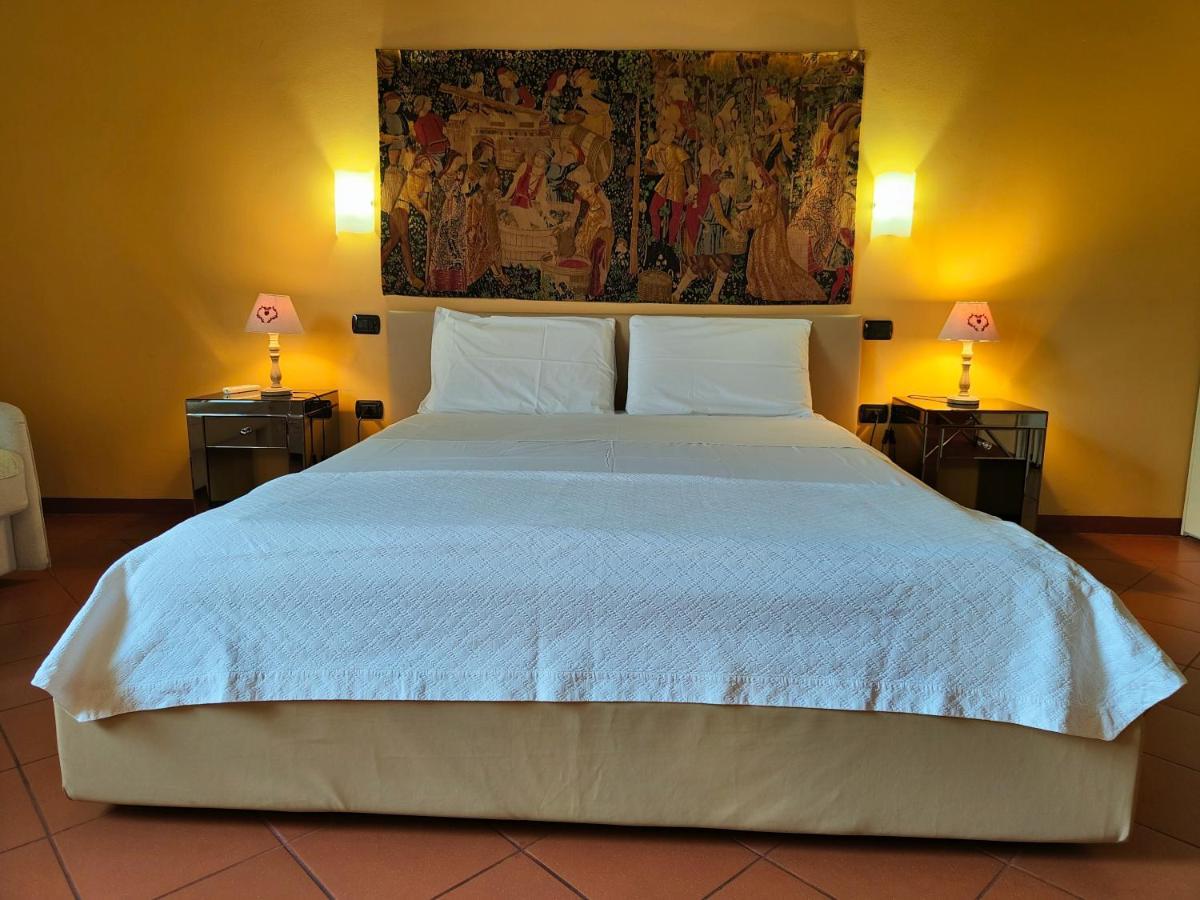 Appartement Casa Duchesse Al Castello à Ferrare Extérieur photo