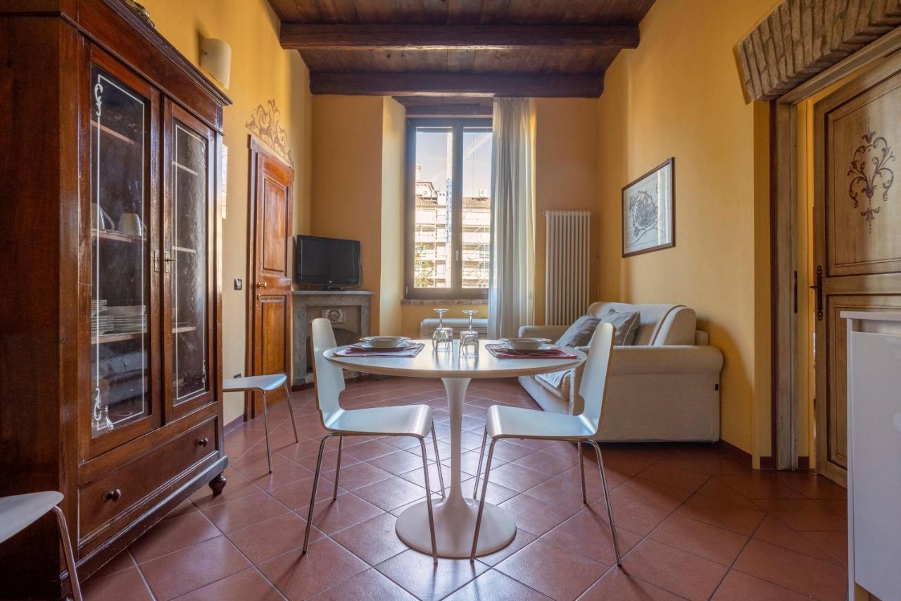 Appartement Casa Duchesse Al Castello à Ferrare Extérieur photo